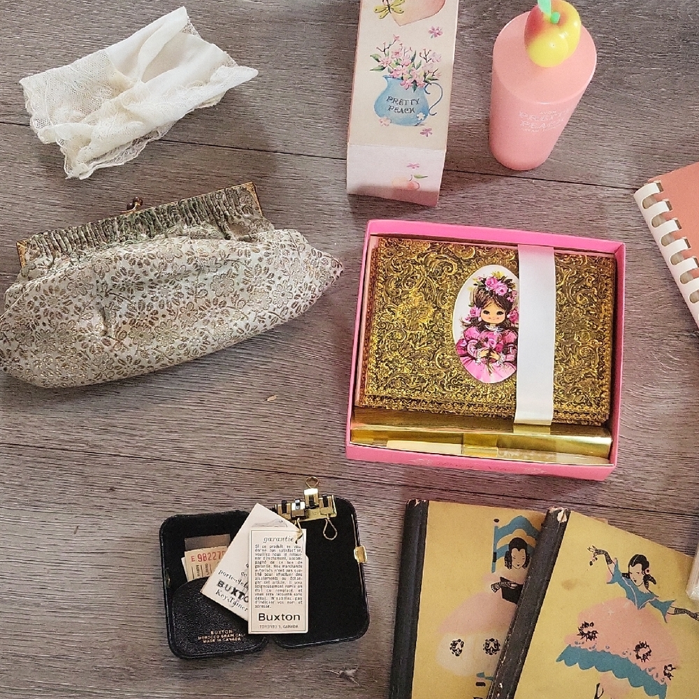 Buxton Black Leather Key & Card, Purse Plus Vintage Items